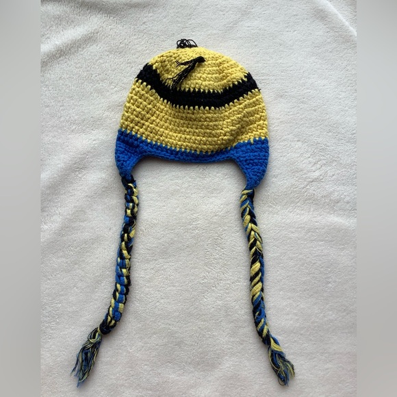 Infant Minion Knit Hat 3M - Picture 2 of 3